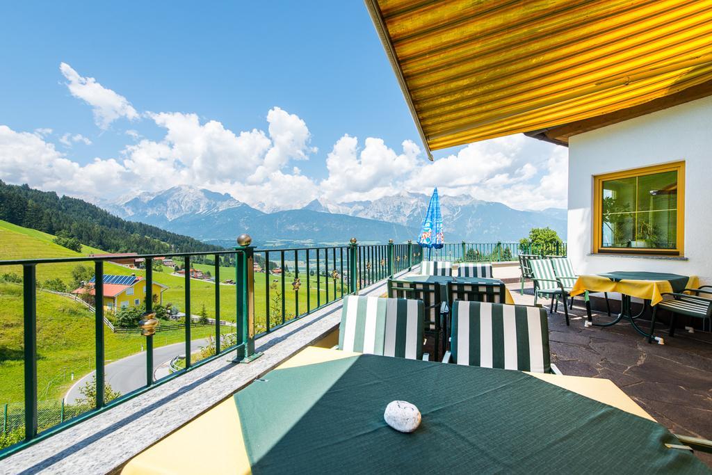 Hotel Jaegerhof Kolsassberg Экстерьер фото