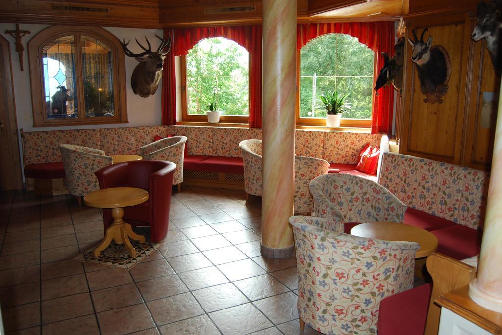 Hotel Jaegerhof Kolsassberg Экстерьер фото